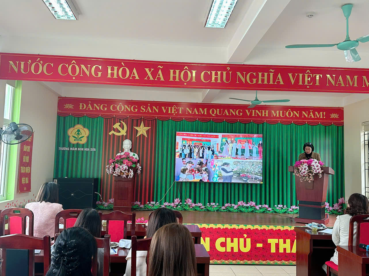 z7696943340250_8dea8bcc6aff36a31ab508c160354430.jpg